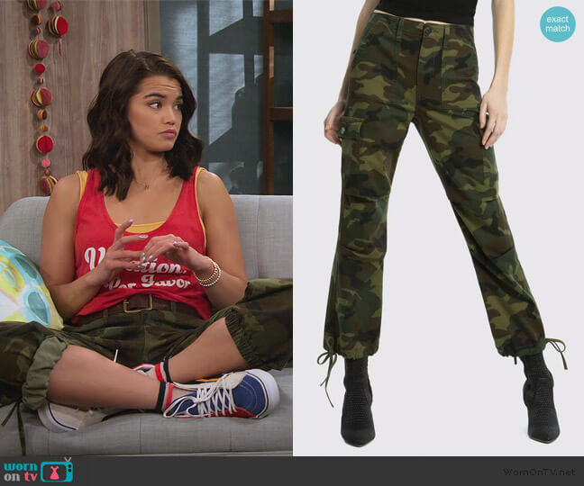 Camo Cargo Pants by Alice + Olivia worn by Alexa Mendoza (Paris Berelc) on Alexa & Katie