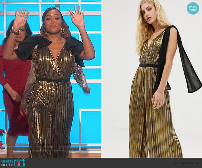 metallic wide leg jumpsuit with bow shoulders by Moon River worn by Eve on The Talk