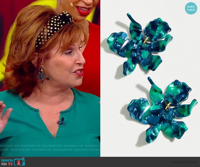 Water Lily Earrings by Lele Sadoughi worn by Joy Behar on The View