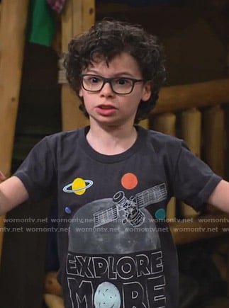 Matteo's black Explore More print tee  on Bunkd