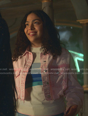 Molly's pink denim cropped jacket on Marvels Runaways