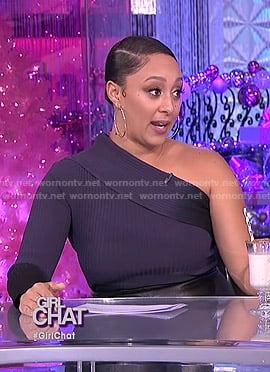 Tamera’s ombre one-shoulder ribbed top on The Real