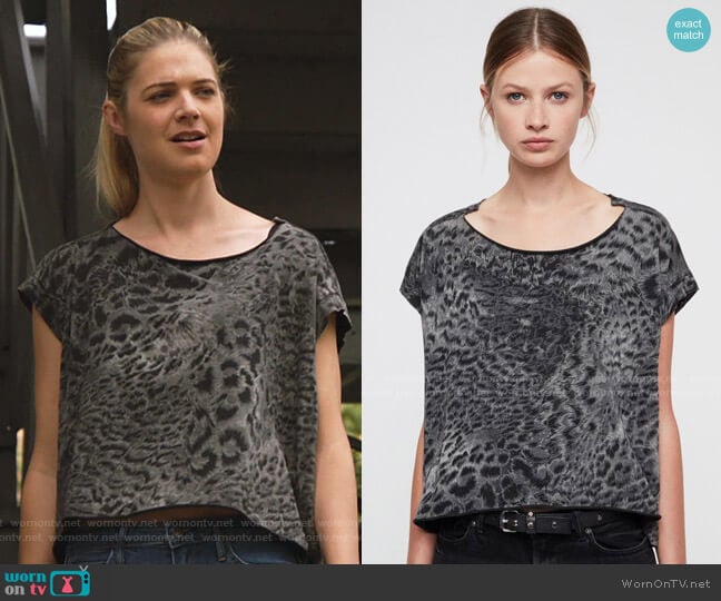 Paw Pina Tee by All Saints worn by Tami Tamietti (Kate Miner) on Shameless