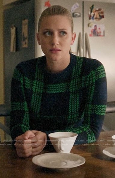 Betty’s navy and green plaid sweater on Riverdale