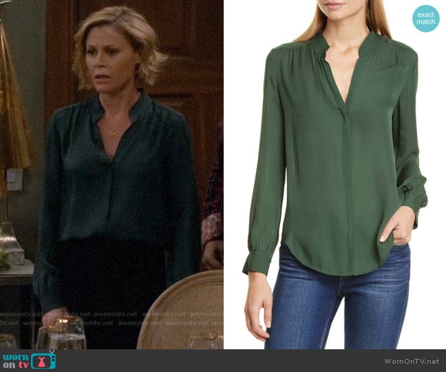 L'Agence Bianca Blouse in Dark Green worn by Claire Dunphy (Julie Bowen) on Modern Family