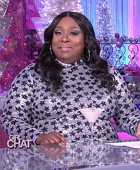 Loni’s sequined star dress on The Real