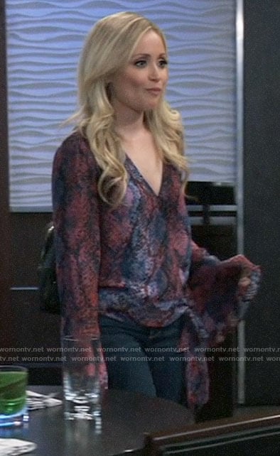 Lulu’s pink and blue snake print blouse on General Hospital