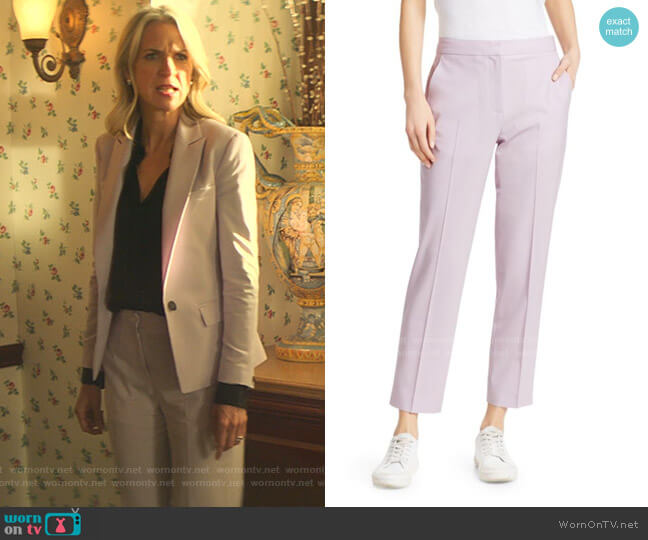 Janet’s lilac pants on Marvels Runaways