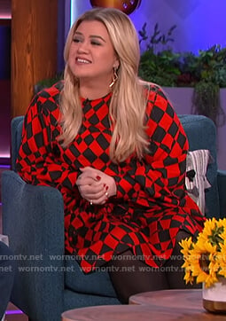 Kelly’s red check dress on The Kelly Clarkson Show