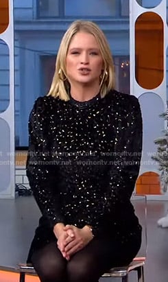 Sara’s black metallic and velvet dress on GMA Strahan Sara And Keke