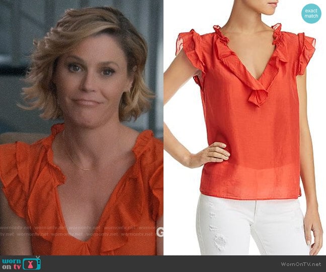 Velvet by Graham & Spencer Mariana Ruffled Top worn by Claire Dunphy (Julie Bowen) on Modern Family