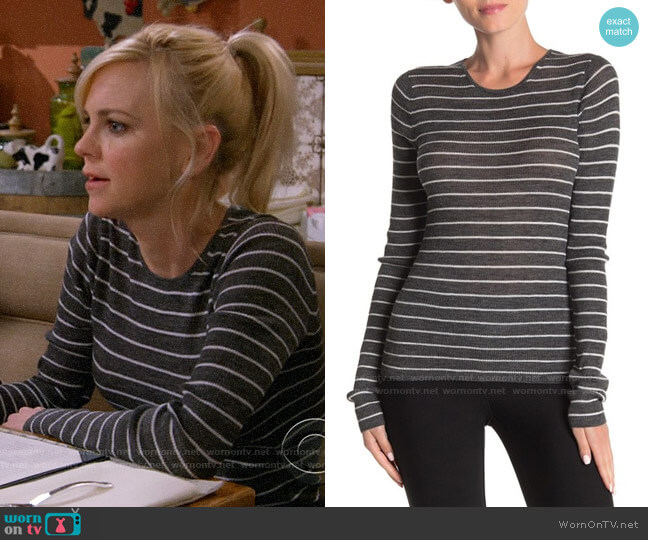 Vince Striped Ribbed Crew Neck Shirt worn by Christy Plunkett (Anna Faris) on Mom