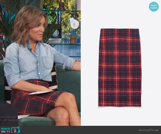 Plaid Check Skirt by Zara worn by Kit Hoover on Access Hollywood