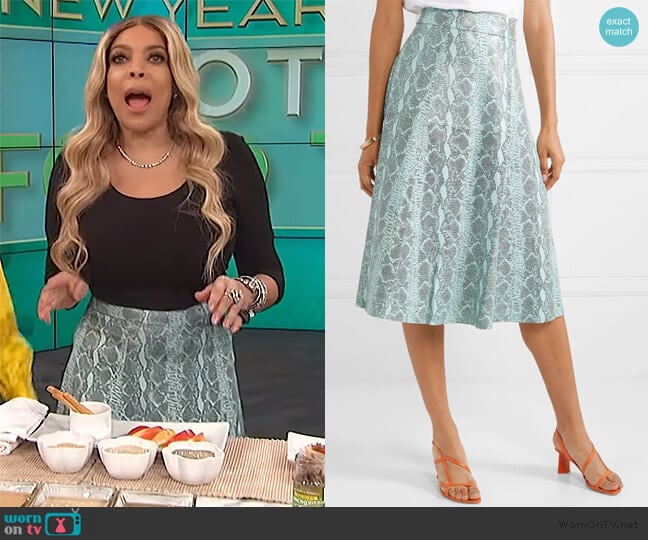 Sosie snake-print leather midi skirt by Alice + Olivia worn by Wendy Williams on The Wendy Williams Show