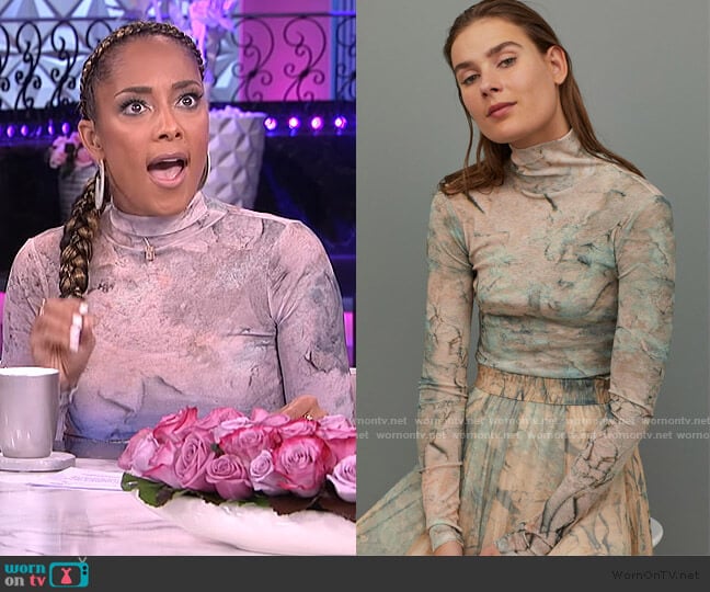 Turtleneck Top by H&M worn by Amanda Seales on The Real