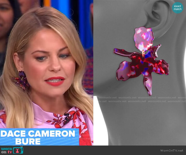 Paper Lily Earrings by Lele Sadoughi worn by Candace Cameron Bure on GMA