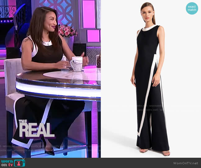 Pointer Top by Staud worn by Jeannie Mai on The Real