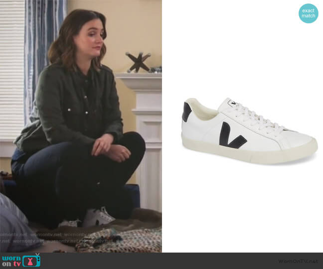 Esplar Sneaker by Veja worn by Angie (Leighton Meester) on Single Parents