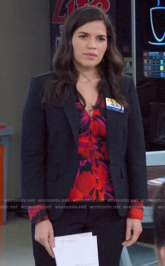 Amy’s pink and red floral v-neck top on Superstore