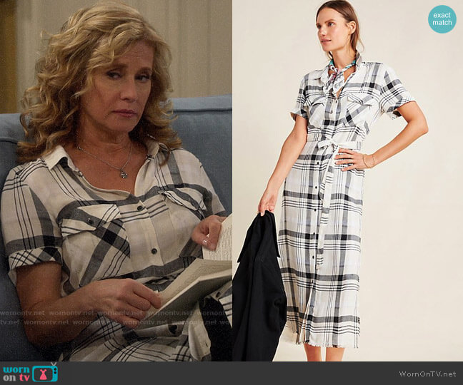 Anthropologie Cloth & Stone Hannah Midi Shirtdress worn by Vanessa Baxter (Nancy Travis) on Last Man Standing