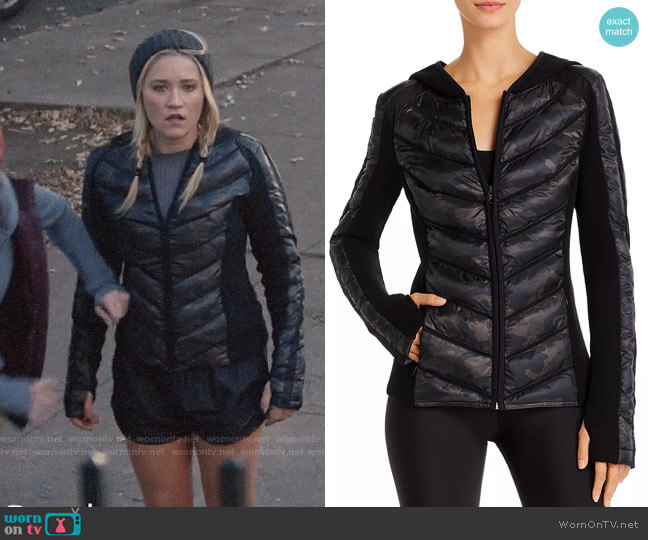Aqua Puffer-Panel Packable Hooded Jacket worn by Roxy Doyle (Emily Osment) on Almost Family