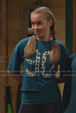 Ava’s green leopard 90 print tee on Bunkd