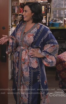 Jenny's blue floral print kimono on Will and Grace