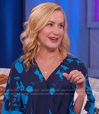 Angela Kinsey's blue floral wrap top on The Kelly Clarkson Show