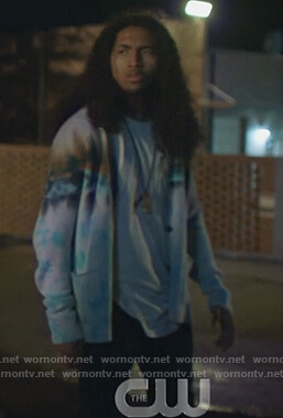 Brandon’s tie dye cardigan on Black Lightning