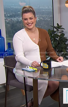 Carissa’s brown and white two-tone knit dress on E! News Daily Pop