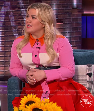 Kelly’s pink colorblock shirtdress on The Kelly Clarkson Show