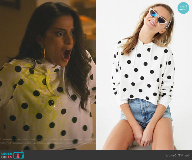 Polka Dot Pullover by Forever 21  worn by Delilah Alves (Carmela Zumbado) on You