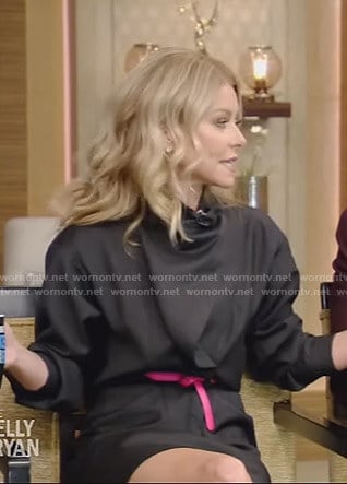 Kelly’s dark grey asymmetric shirtdress on Live with Kelly and Ryan