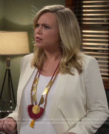 Kristin’s white jacket on Last Man Standing