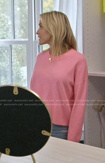 Kristin's pink sweater on Very Cavallari