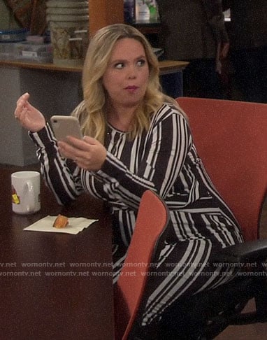 Kristin’s black and white striped maternity dress on Last Man Standing