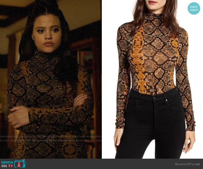 Leith Lightweight Long Sleeve Funnel Neck Top worn by Maggie Vera (Sarah Jeffery) on Charmed