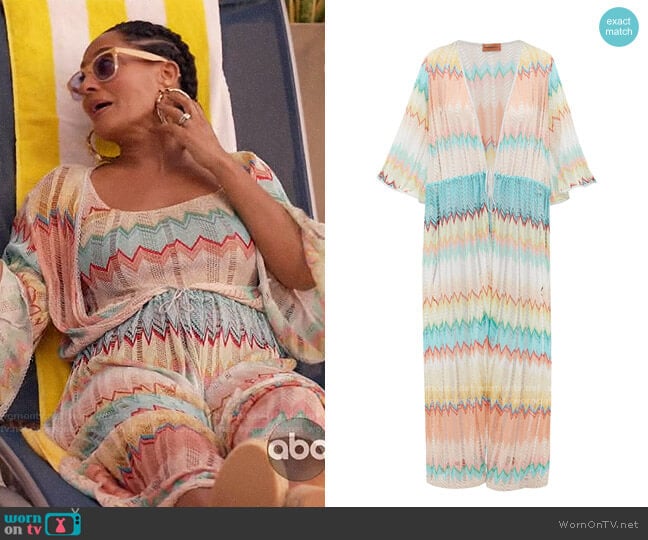 Missoni Mare Sunset metallic kaftan worn by Rainbow Johnson (Tracee Ellis Ross) on Black-ish