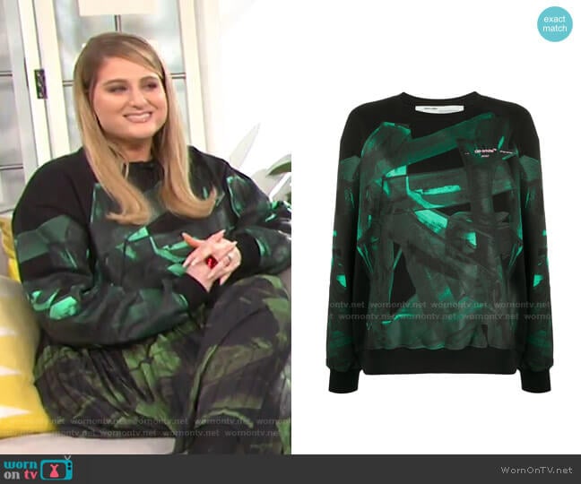 Green Brush Oversize Crew Neck Sweatshirt by Off-White worn by Meghan Trainor on E! News Daily Pop