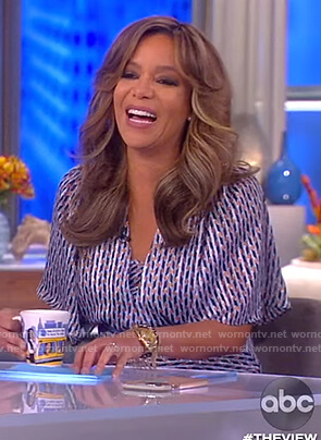 Sunny’s metallic print dress on The View