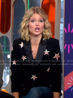 Sara’s black star blazer on GMA Strahan Sara And Keke