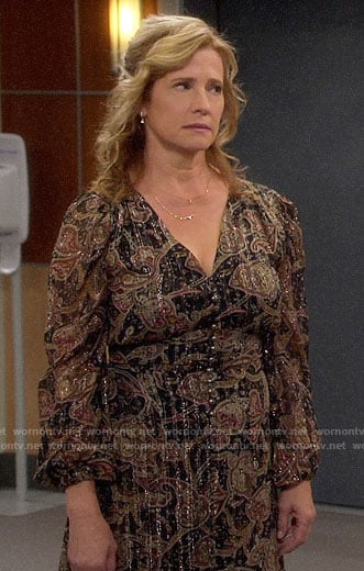 Vanessa's paisley button front midi dress on Last Man Standing