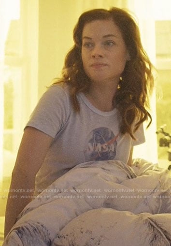 Zoey’s NASA tee on Zoeys Extraordinary Playlist