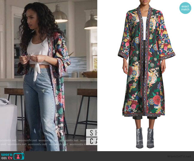 Lynn Side-Slit Long Kimono by Alice + Olivia worn by Olivia Baker (Samantha Logan) on All American