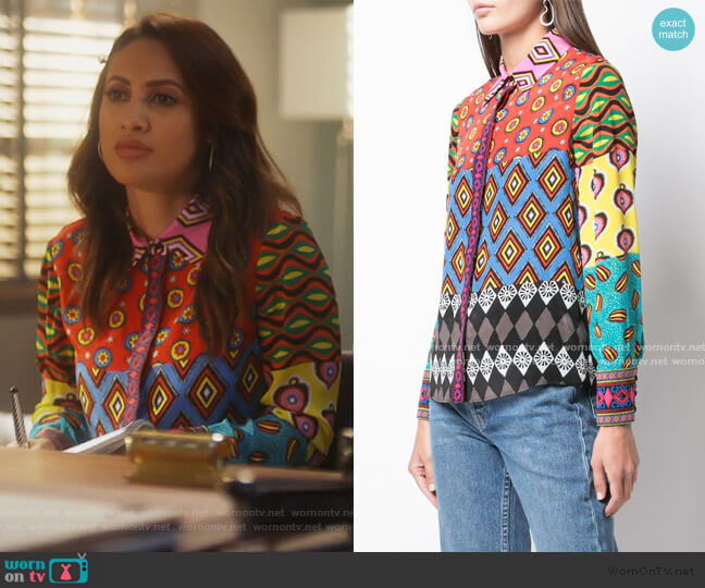 Willa Blouse by Alice + Olivia worn by Ana Torres (Francia Raisa) on Grown-ish