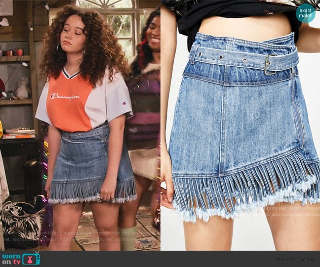 Sassy Slingin' Denim Skirt by Dolls Kill worn by Jade (Talia Jackson) on Family Reunion