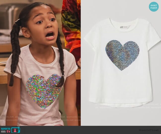 Jersey Top with Sequins by H&M worn by Ami (Jordyn Raya James) on Family Reunion