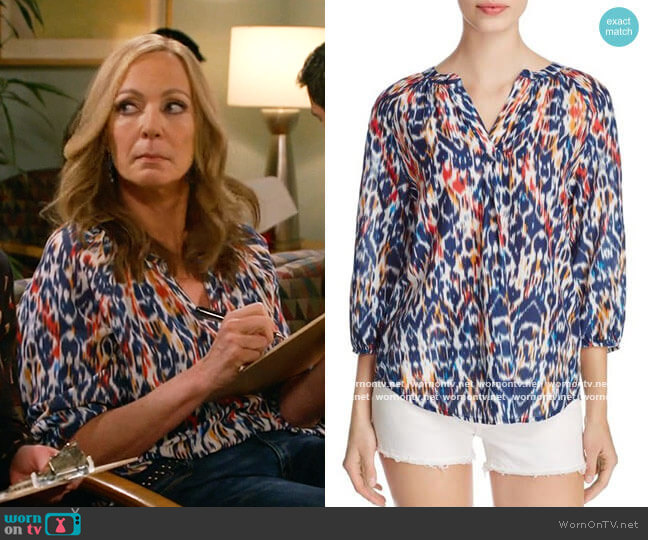 BeachLunchLounge Ikat Peasant Top worn by Bonnie Plunkett (Allison Janney) on Mom