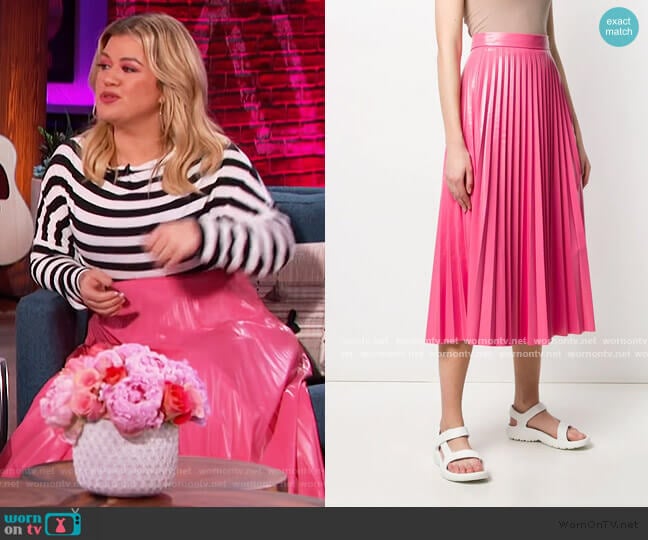 Glossy-effect Pleated Midi Skirt by MM6 Maison Margiela worn by Kelly Clarkson on The Kelly Clarkson Show