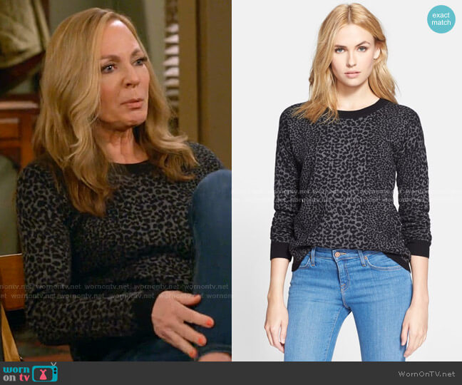 WornOnTV: Bonnie’s grey leopard print sweater on Mom | Allison Janney ...